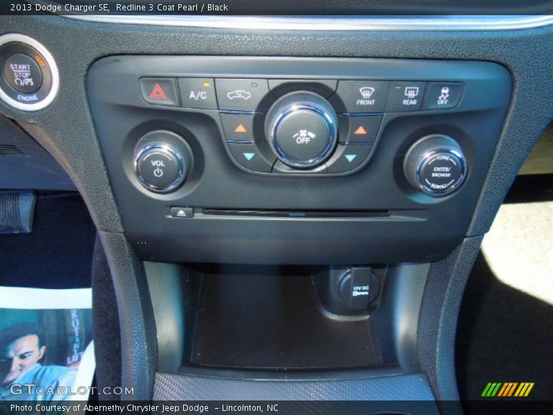 Redline 3 Coat Pearl / Black 2013 Dodge Charger SE