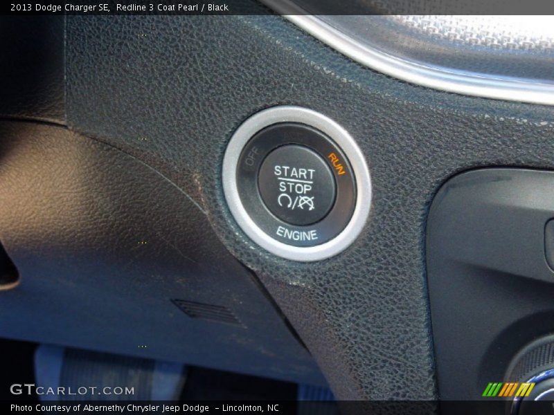 Redline 3 Coat Pearl / Black 2013 Dodge Charger SE