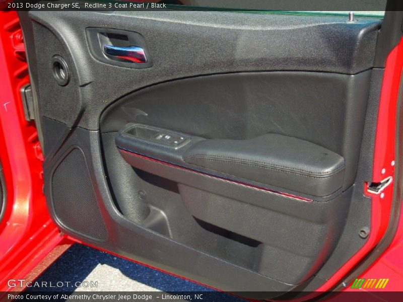 Redline 3 Coat Pearl / Black 2013 Dodge Charger SE