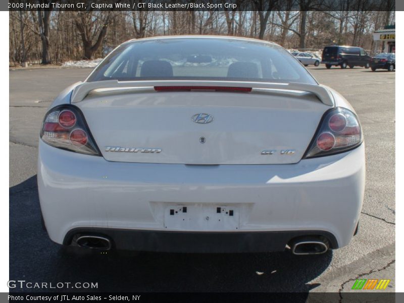 Captiva White / GT Black Leather/Black Sport Grip 2008 Hyundai Tiburon GT