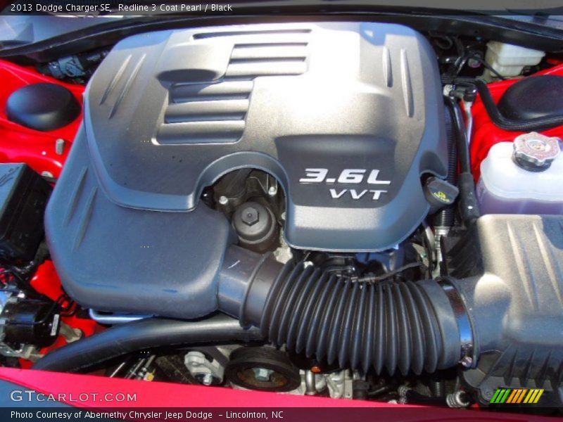 Redline 3 Coat Pearl / Black 2013 Dodge Charger SE