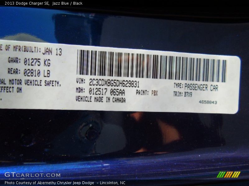 Jazz Blue / Black 2013 Dodge Charger SE