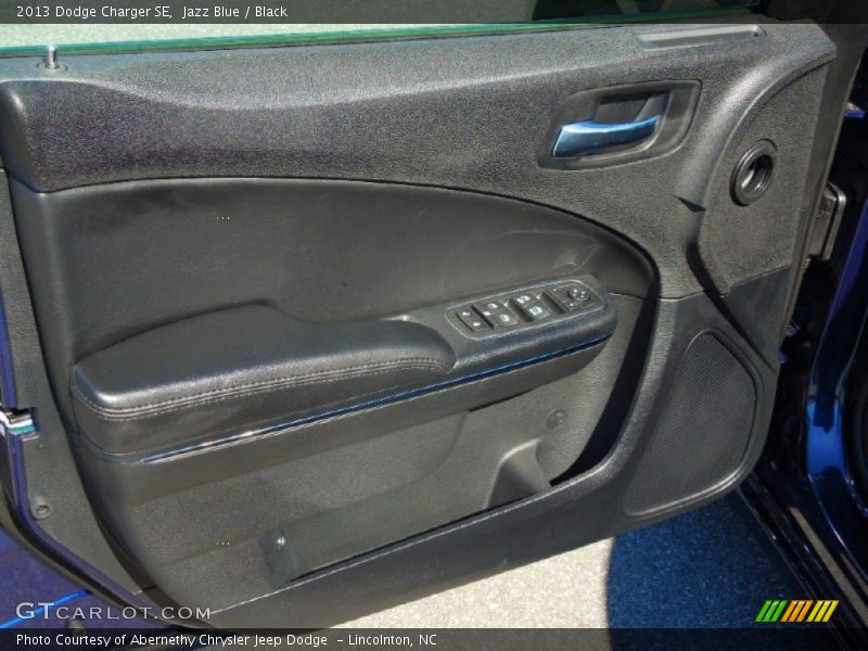 Jazz Blue / Black 2013 Dodge Charger SE