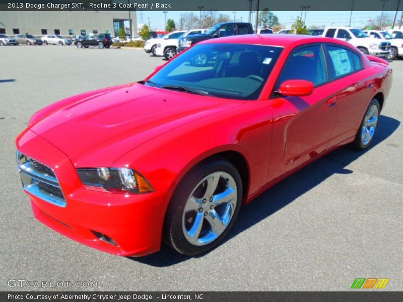 Redline 3 Coat Pearl / Black 2013 Dodge Charger SXT