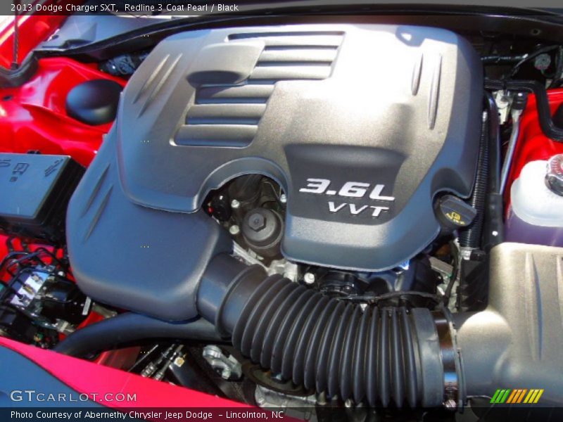 Redline 3 Coat Pearl / Black 2013 Dodge Charger SXT