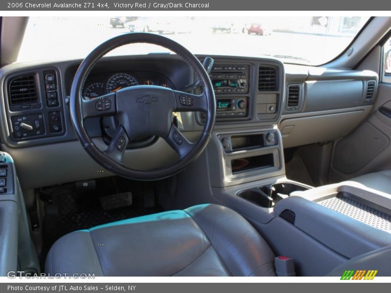 Gray/Dark Charcoal Interior - 2006 Avalanche Z71 4x4 