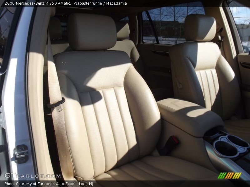 Alabaster White / Macadamia 2006 Mercedes-Benz R 350 4Matic