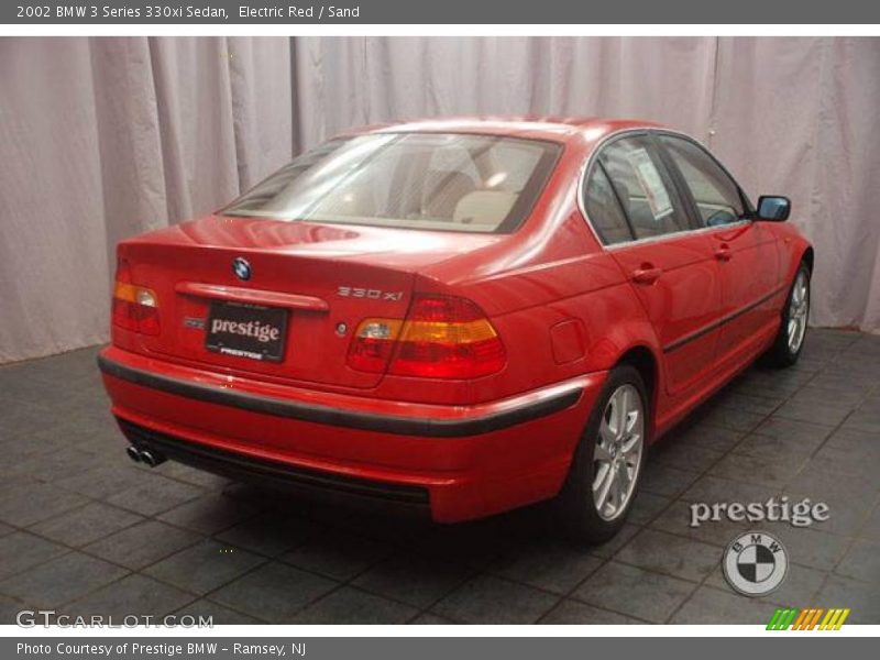Electric Red / Sand 2002 BMW 3 Series 330xi Sedan