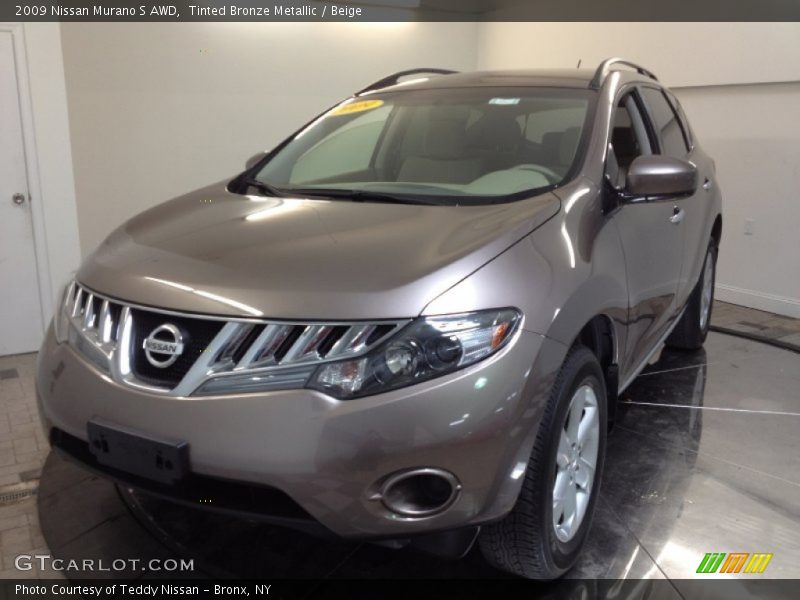 Front 3/4 View of 2009 Murano S AWD