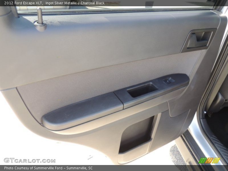 Ingot Silver Metallic / Charcoal Black 2012 Ford Escape XLT