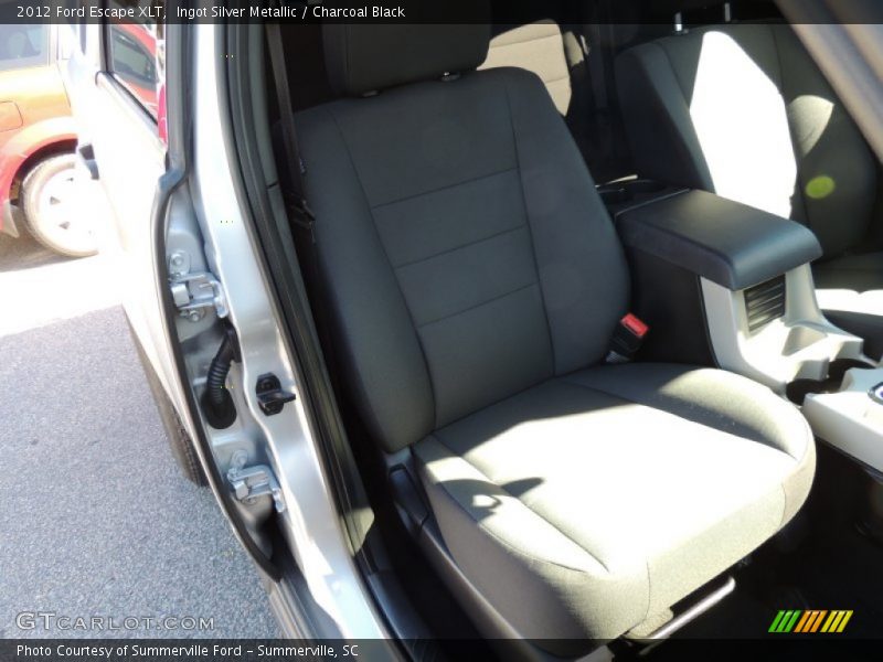 Ingot Silver Metallic / Charcoal Black 2012 Ford Escape XLT