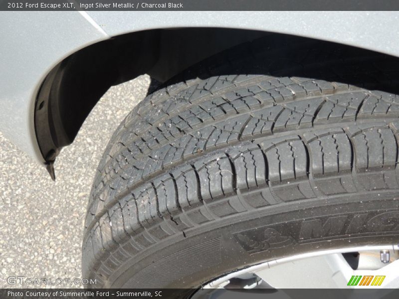 Ingot Silver Metallic / Charcoal Black 2012 Ford Escape XLT