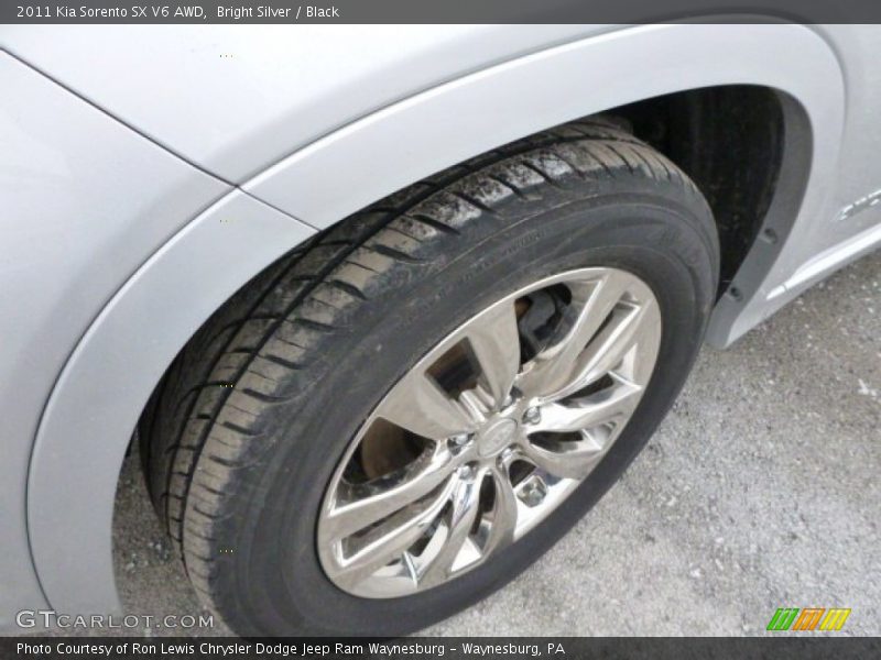 Bright Silver / Black 2011 Kia Sorento SX V6 AWD