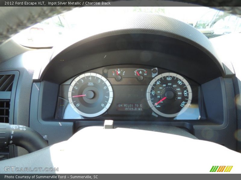 Ingot Silver Metallic / Charcoal Black 2012 Ford Escape XLT