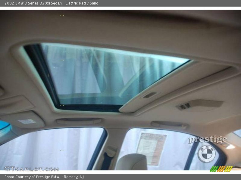Electric Red / Sand 2002 BMW 3 Series 330xi Sedan