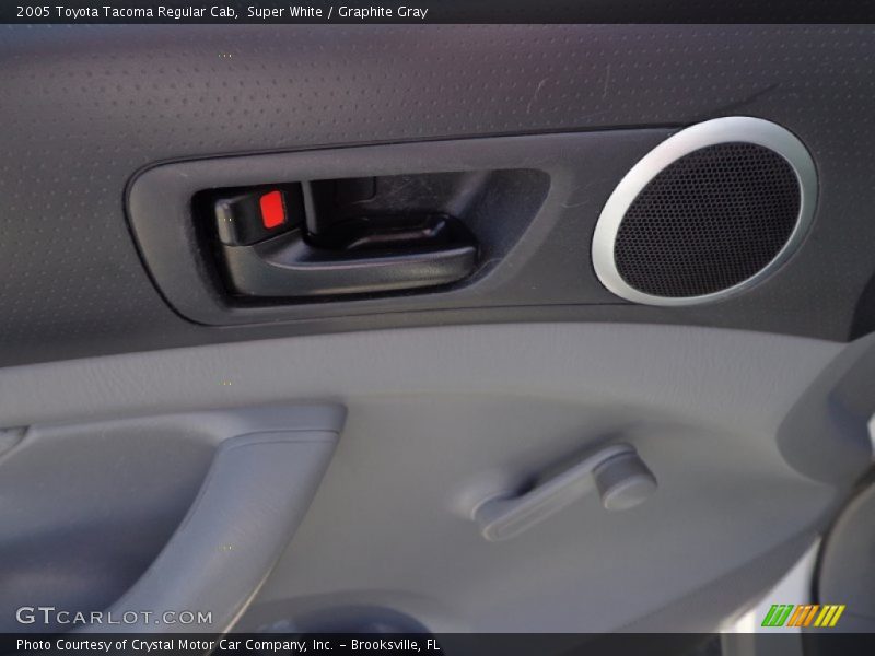 Super White / Graphite Gray 2005 Toyota Tacoma Regular Cab