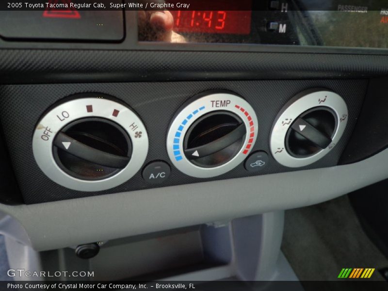 Super White / Graphite Gray 2005 Toyota Tacoma Regular Cab