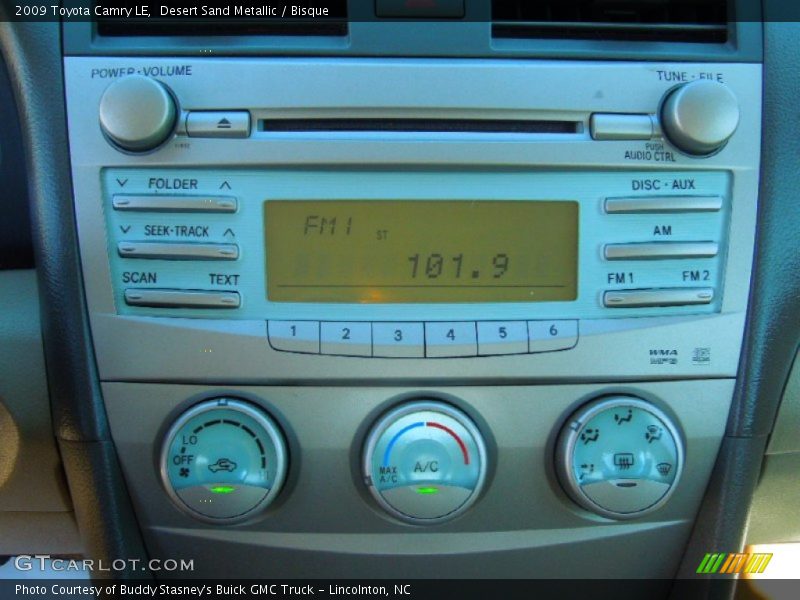 Audio System of 2009 Camry LE