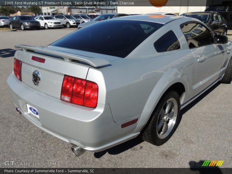 Satin Silver Metallic / Dark Charcoal 2005 Ford Mustang GT Premium Coupe