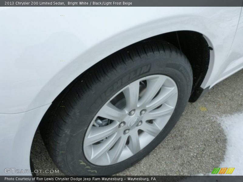 Bright White / Black/Light Frost Beige 2013 Chrysler 200 Limited Sedan