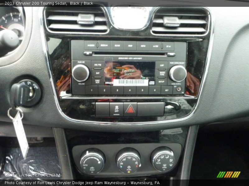 Black / Black 2013 Chrysler 200 Touring Sedan