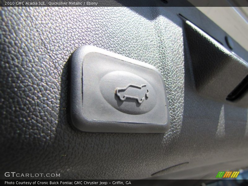 Quicksilver Metallic / Ebony 2010 GMC Acadia SLE