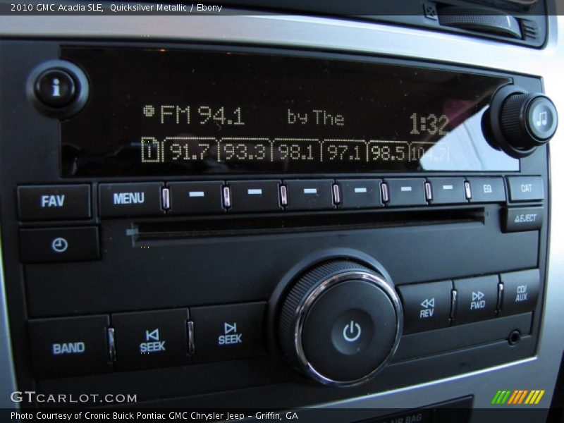 Quicksilver Metallic / Ebony 2010 GMC Acadia SLE