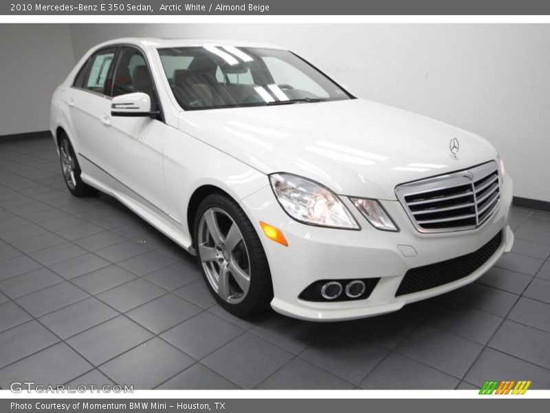 Front 3/4 View of 2010 E 350 Sedan