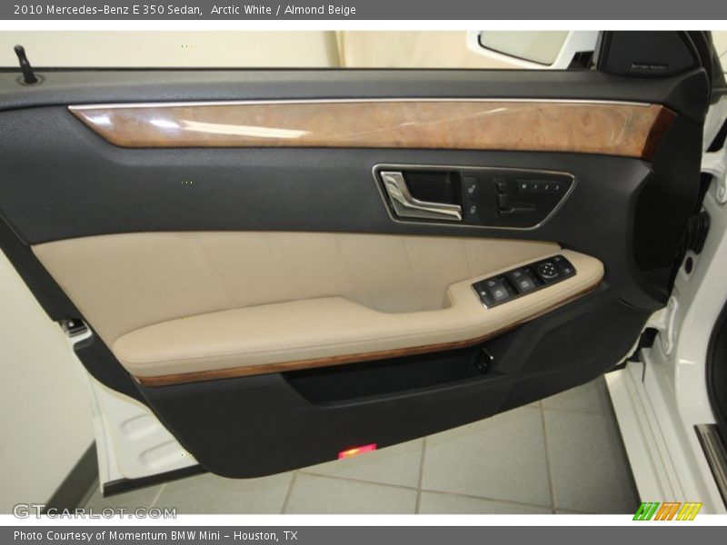 Door Panel of 2010 E 350 Sedan