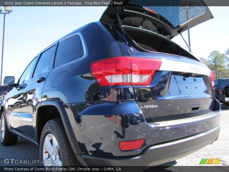 True Blue Pearl / Black 2013 Jeep Grand Cherokee Laredo X Package