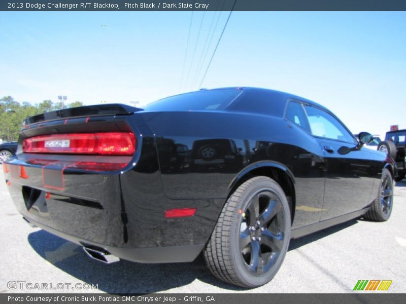 Pitch Black / Dark Slate Gray 2013 Dodge Challenger R/T Blacktop