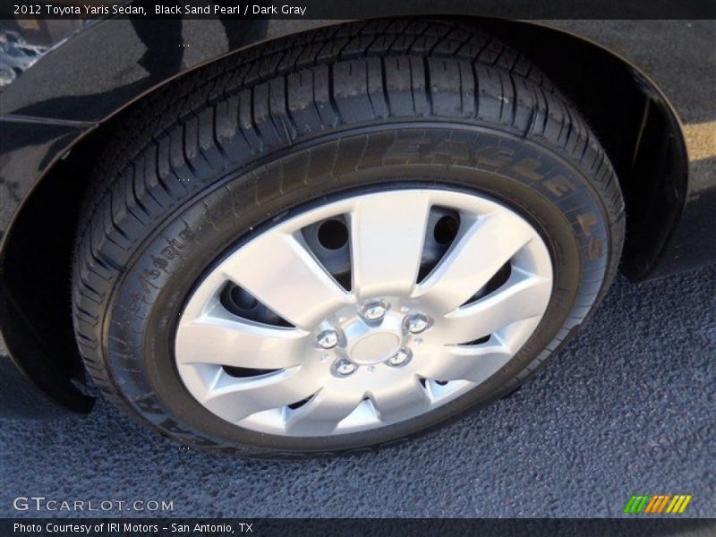 Black Sand Pearl / Dark Gray 2012 Toyota Yaris Sedan
