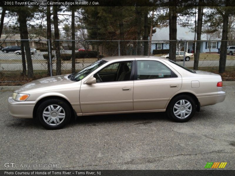 Cashmere Beige Metallic / Oak 2001 Toyota Camry LE