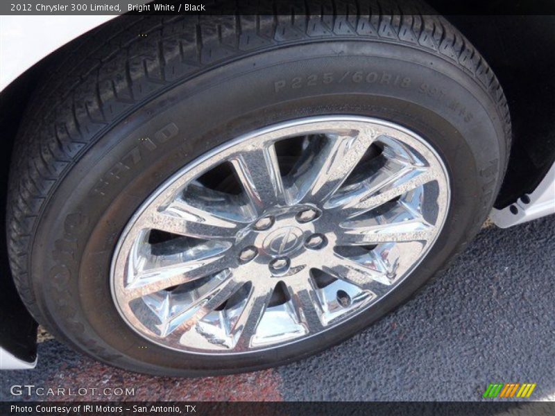 Bright White / Black 2012 Chrysler 300 Limited