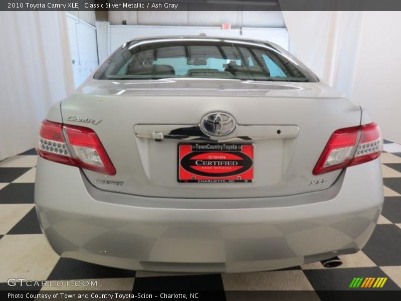 Classic Silver Metallic / Ash Gray 2010 Toyota Camry XLE