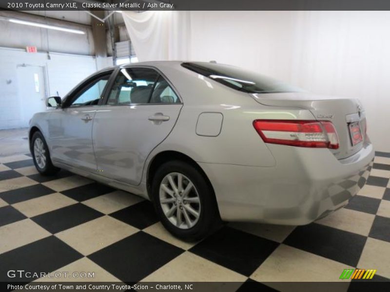 Classic Silver Metallic / Ash Gray 2010 Toyota Camry XLE