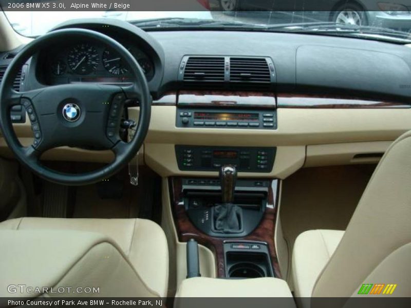 Alpine White / Beige 2006 BMW X5 3.0i