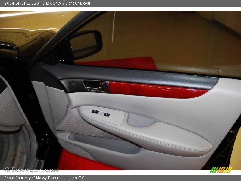 Black Onyx / Light Charcoal 2004 Lexus ES 330