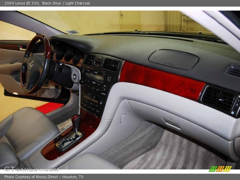 Black Onyx / Light Charcoal 2004 Lexus ES 330