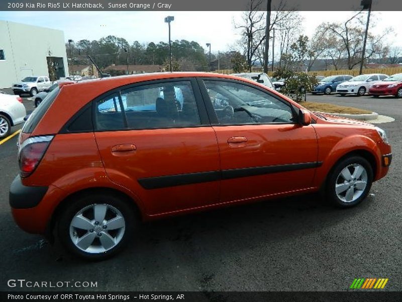 Sunset Orange / Gray 2009 Kia Rio Rio5 LX Hatchback