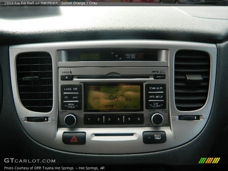 Controls of 2009 Rio Rio5 LX Hatchback