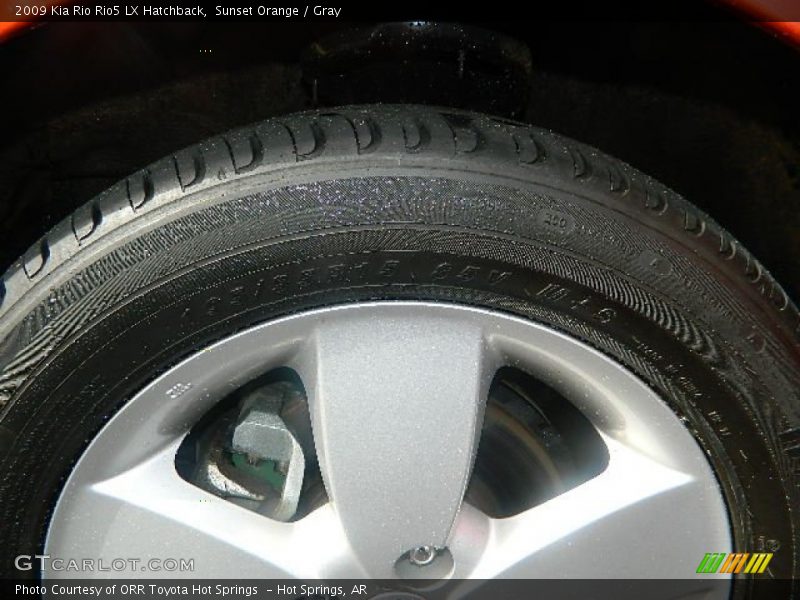 Sunset Orange / Gray 2009 Kia Rio Rio5 LX Hatchback