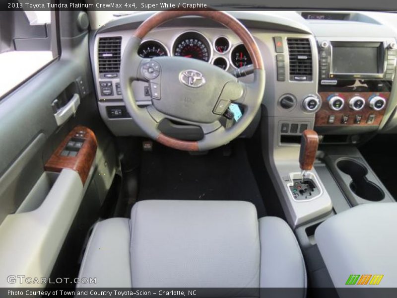 Super White / Graphite 2013 Toyota Tundra Platinum CrewMax 4x4