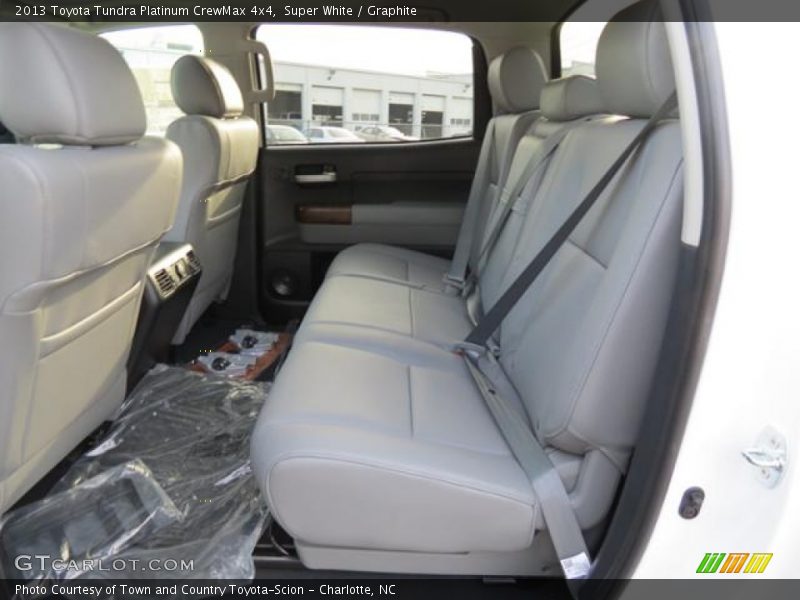 Super White / Graphite 2013 Toyota Tundra Platinum CrewMax 4x4