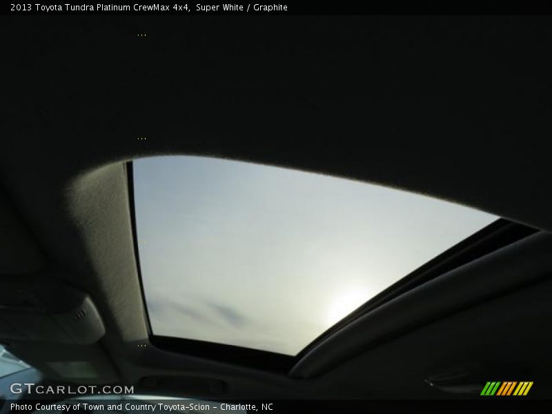 Super White / Graphite 2013 Toyota Tundra Platinum CrewMax 4x4