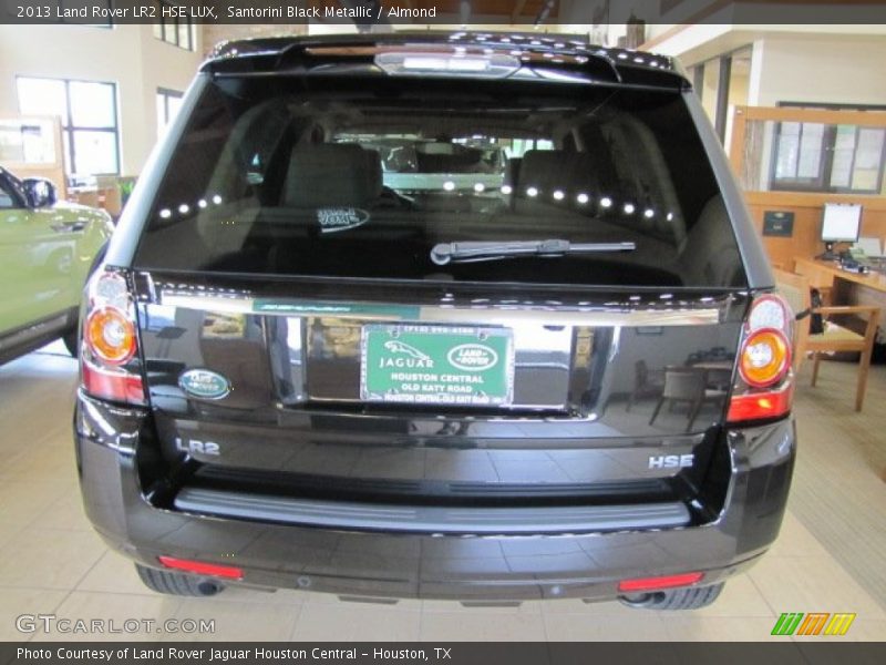 Santorini Black Metallic / Almond 2013 Land Rover LR2 HSE LUX
