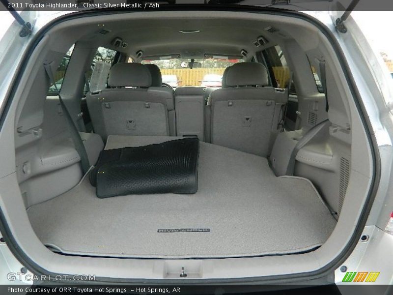 Classic Silver Metallic / Ash 2011 Toyota Highlander