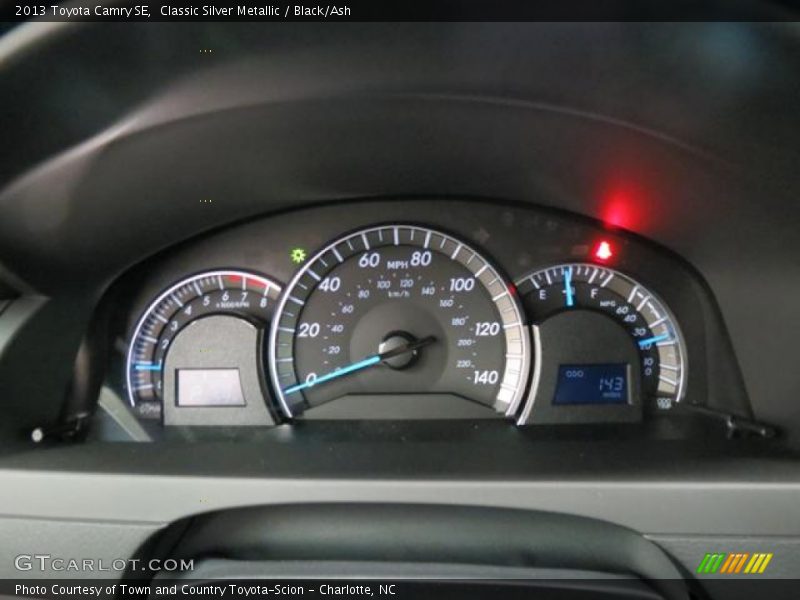 Classic Silver Metallic / Black/Ash 2013 Toyota Camry SE