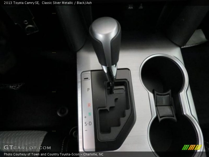 Classic Silver Metallic / Black/Ash 2013 Toyota Camry SE