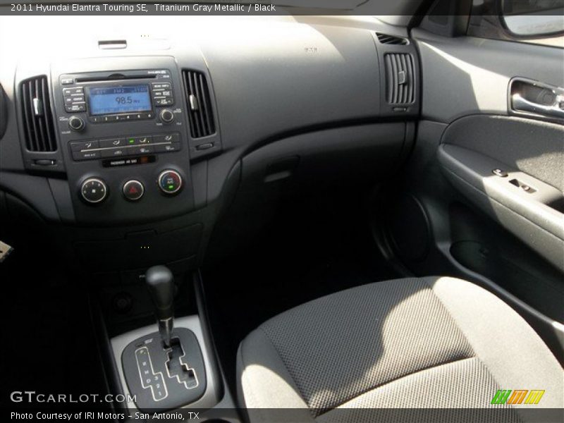 Titanium Gray Metallic / Black 2011 Hyundai Elantra Touring SE
